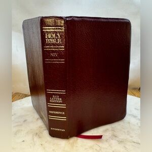 Zondervan - Holy Bible - Compact w/ bonded leather cover -